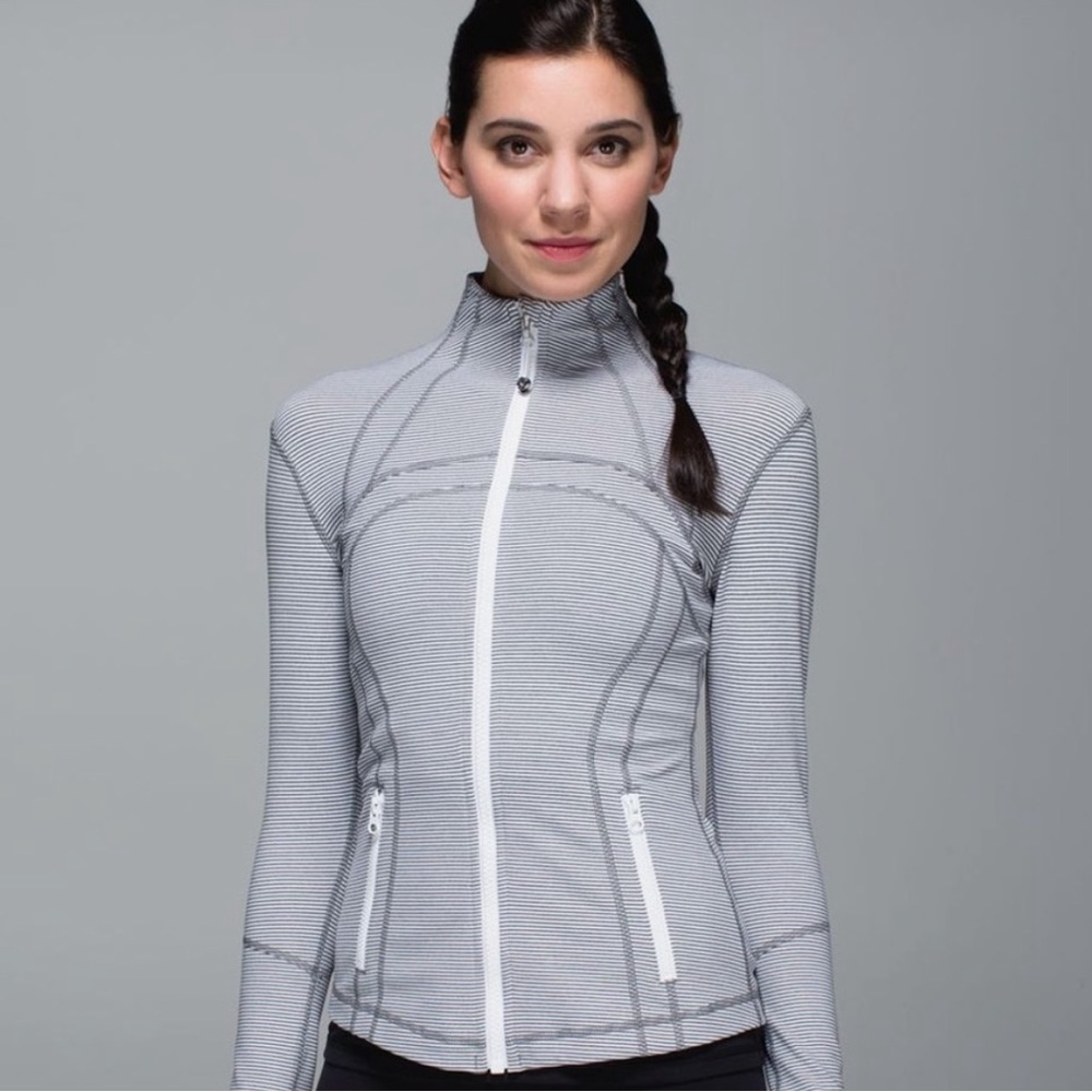 Lululemon define jacket in size 6